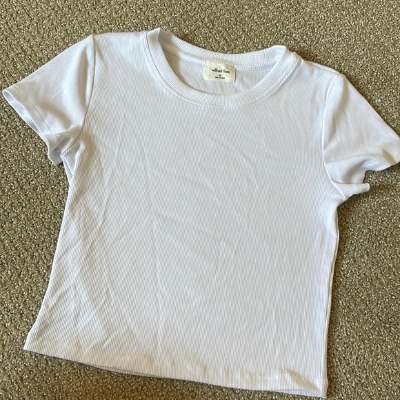 Cropped T-Shirt - Picture 1 of 2